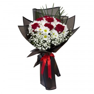 7 Güllü Beyaz Papatya Buketi